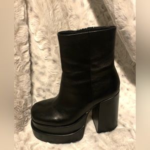 STEVE MADDEN Cobra Platform Boots Black Leather size 7.5